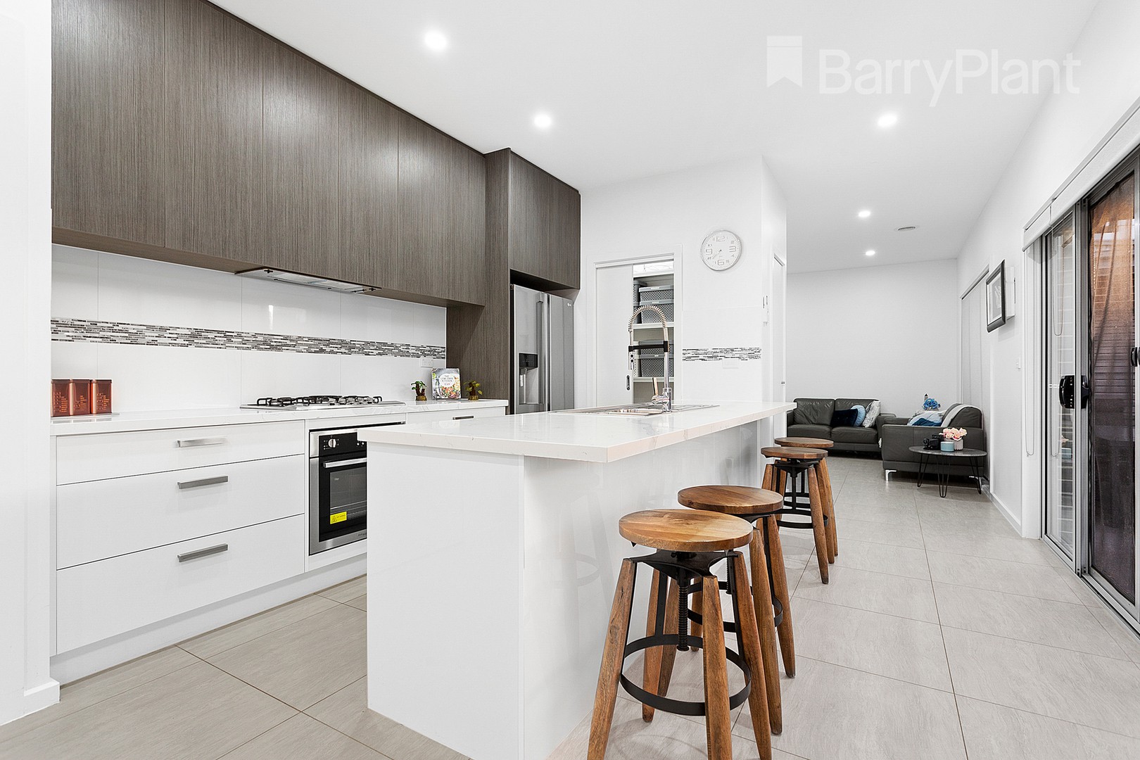 42A Gillingham Crescent, Craigieburn, VIC 3064 - Thumbnail 1 - 01/03/2019