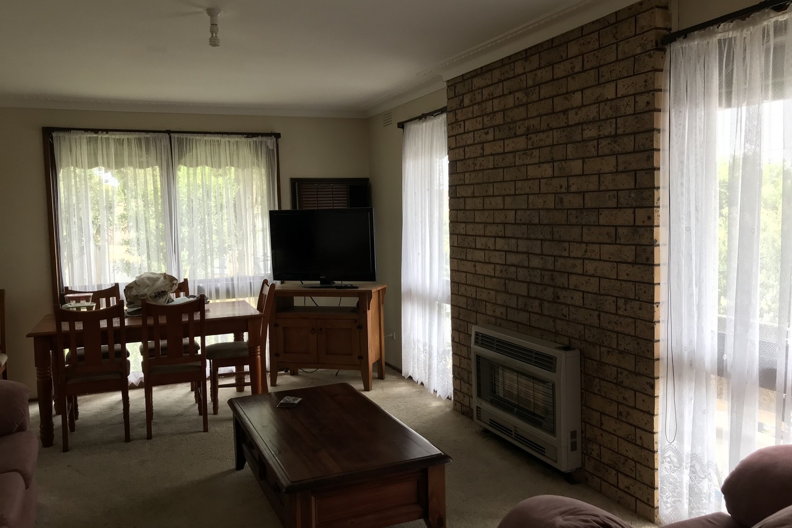 4 Grassmere Court, Hallam, VIC 3803 - Thumbnail 1 - 05/03/2019