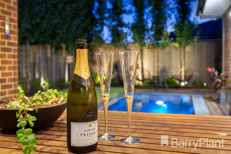 8 Hartwell Street, Keysborough, VIC 3173 - Thumbnail 2 - 08/03/2019