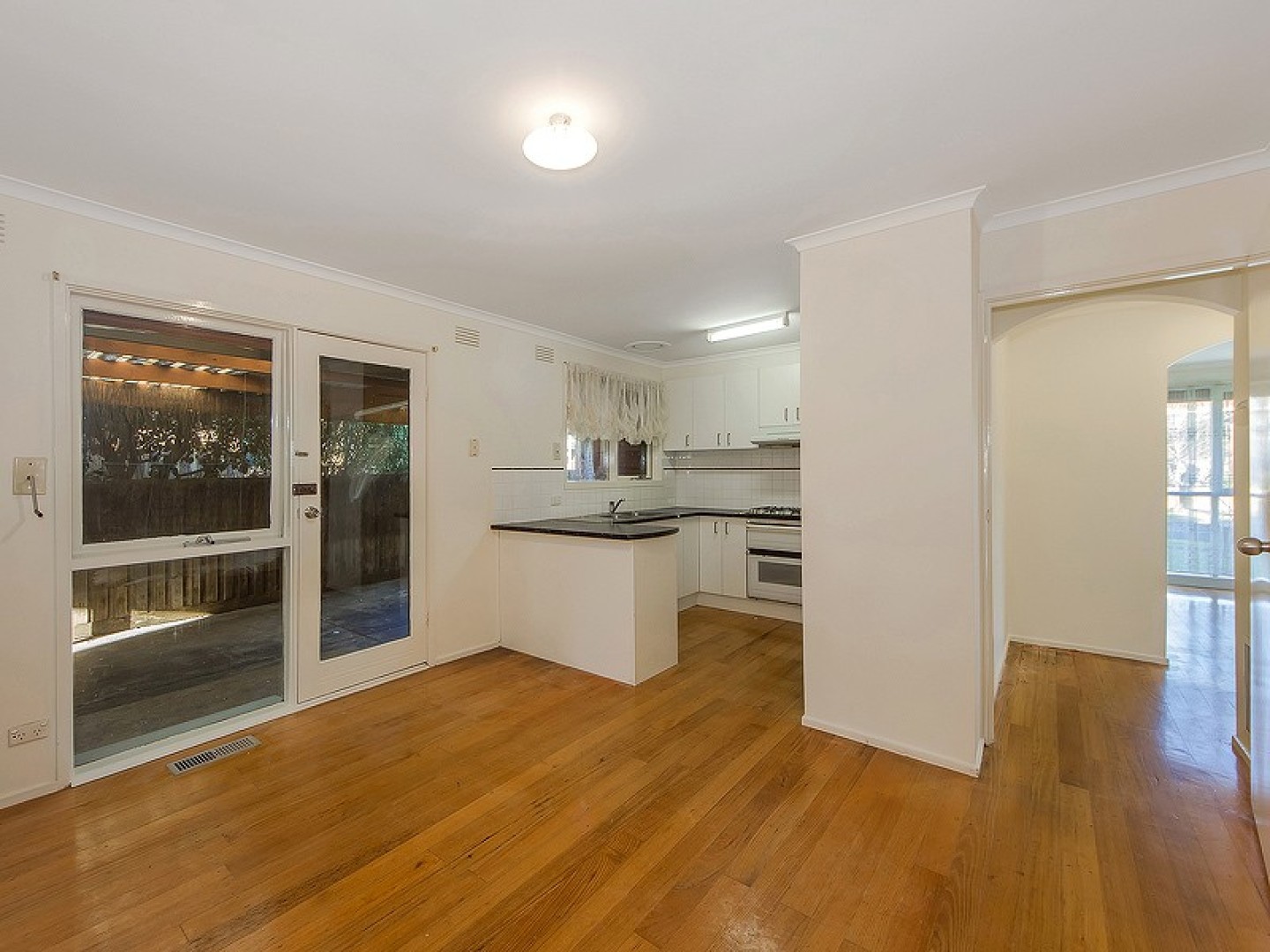 1 Stevenston Street, Deer Park, VIC 3023 - Thumbnail 2 - 13/03/2019