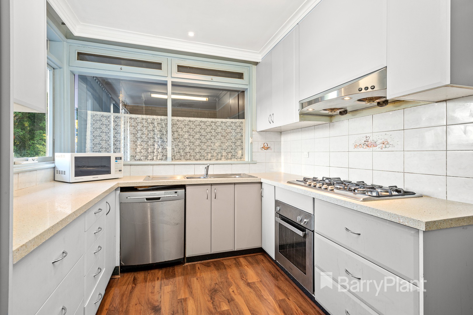 21 Roderick StreetDoncaster East, VIC 3109, Doncaster East - Thumbnail 4