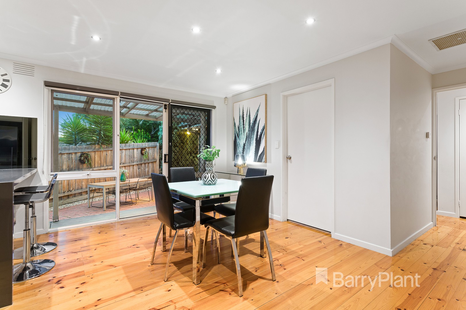 49 Valepark Drive, Donvale, VIC 3111, Donvale - Thumbnail 4
