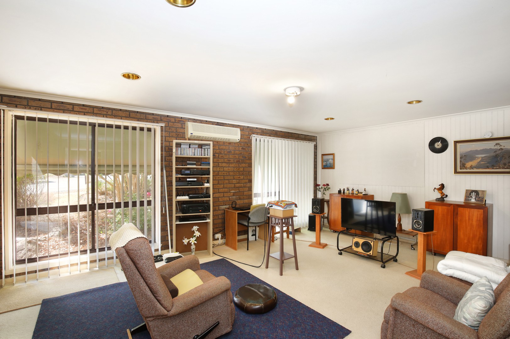 4 Joffre Road, Healesville, VIC 3777 - Thumbnail 1 - 19/03/2019