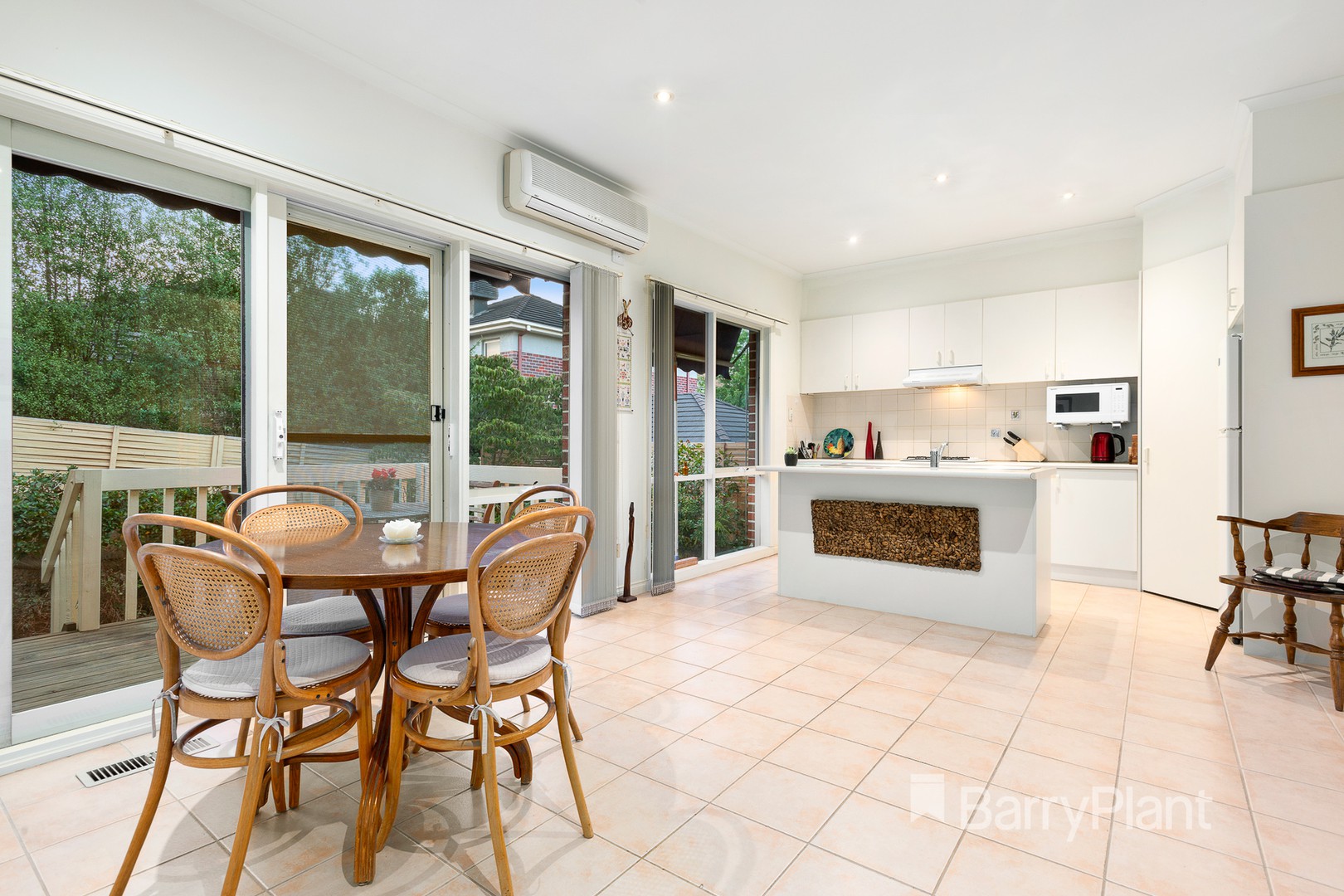 2/16 Chippewa Avenue, Donvale, VIC 3111, Donvale - Thumbnail 2