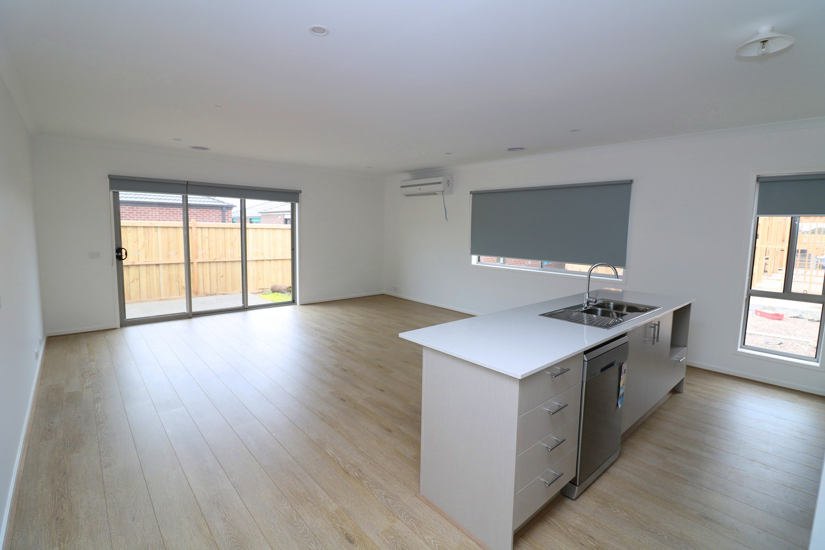 6 Oakdale Street, Charlemont, VIC 3217 - Thumbnail 2 - 21/03/2019