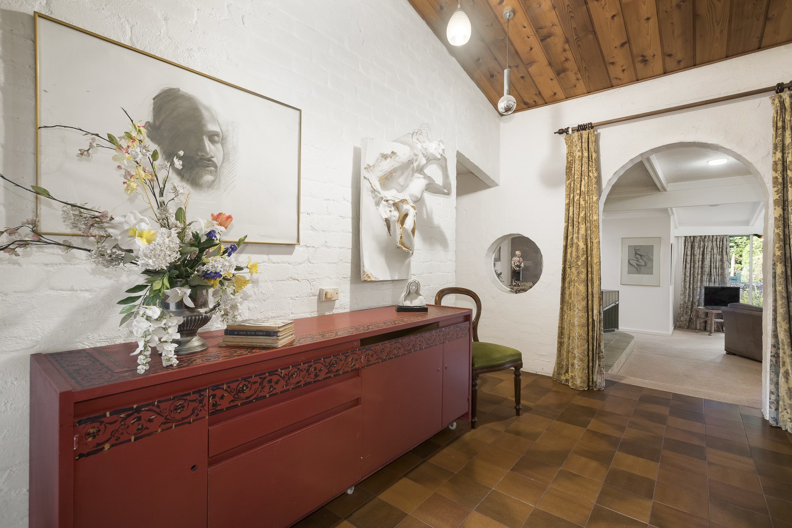 4 Rex Court, Ringwood East, VIC 3135 - Thumbnail 2 - 25/03/2019