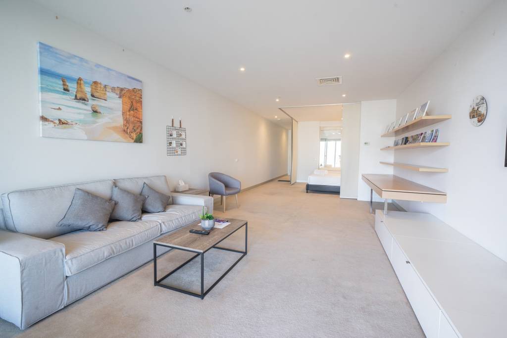 1123/555 Flinders Street, Melbourne, VIC 3000 - Thumbnail 1 - 02/04/2019