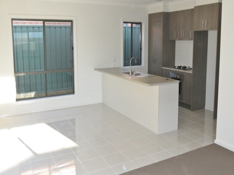 2/31 Brazier Street, Eaglehawk, VIC 3556 - Thumbnail 1 - 05/04/2019