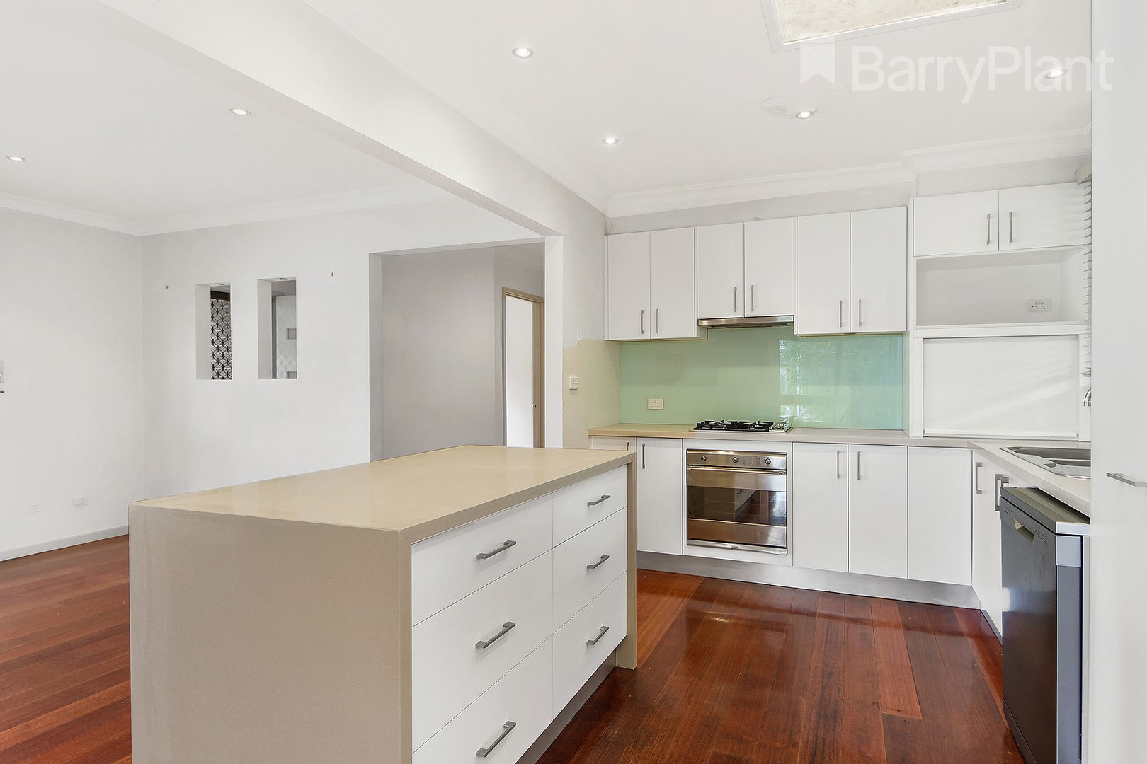 12 Edward Street, Deer Park, VIC 3023 - Thumbnail 2 - 11/04/2019