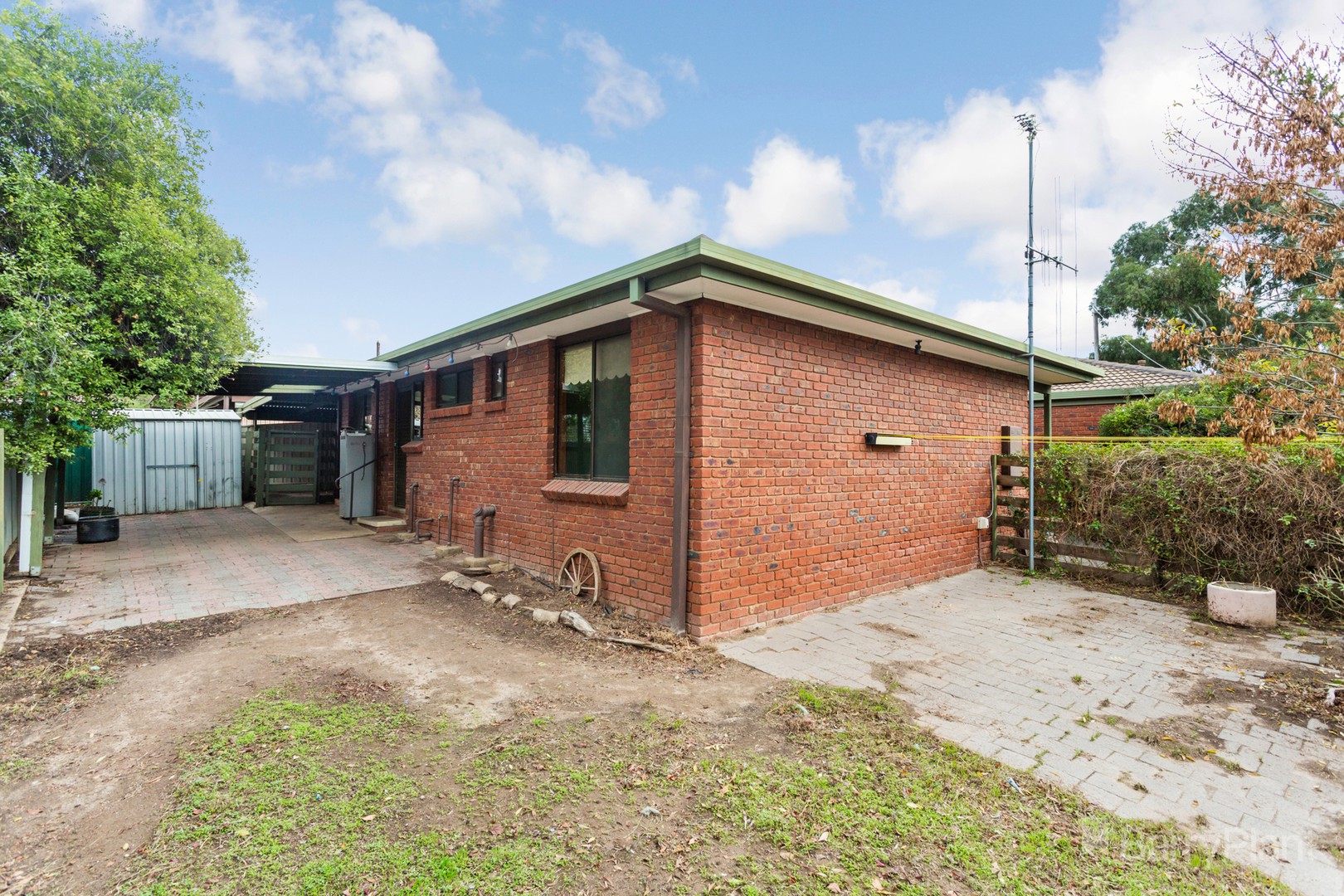 2/99 Chum Street, Golden Square, VIC 3555 - Thumbnail 1 - 17/04/2019