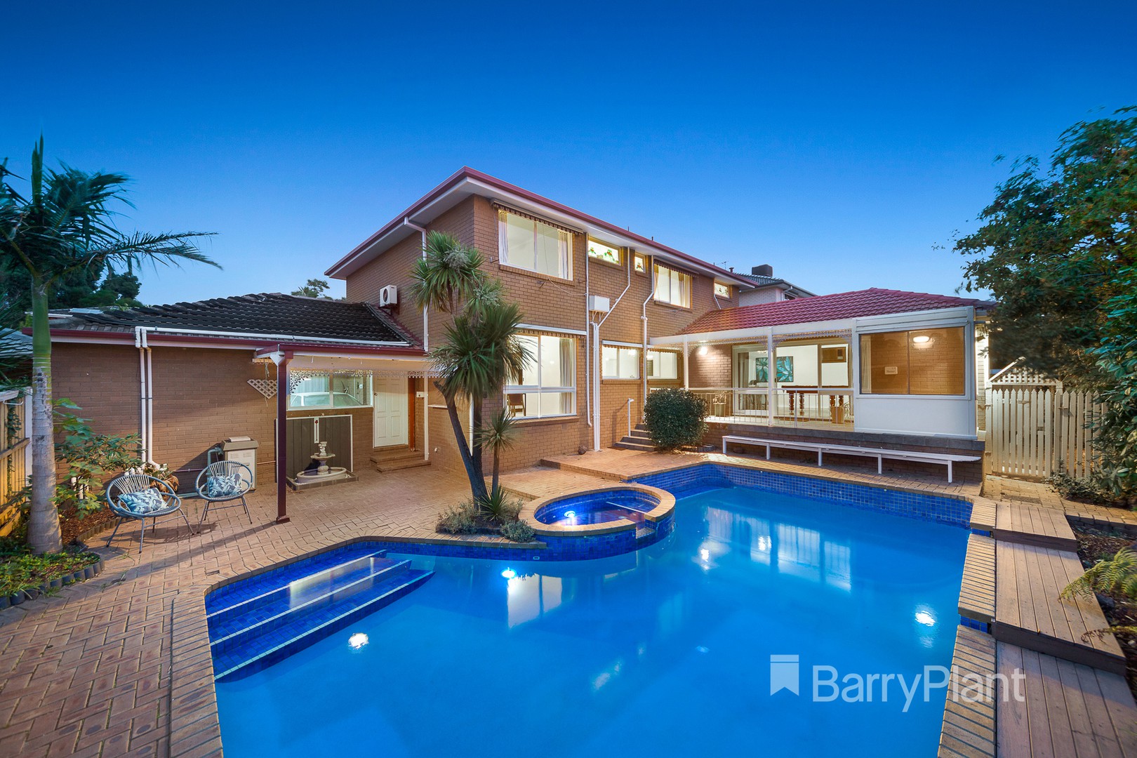 10 Donhaven CourtTemplestowe, VIC 3106, Templestowe - Thumbnail 2