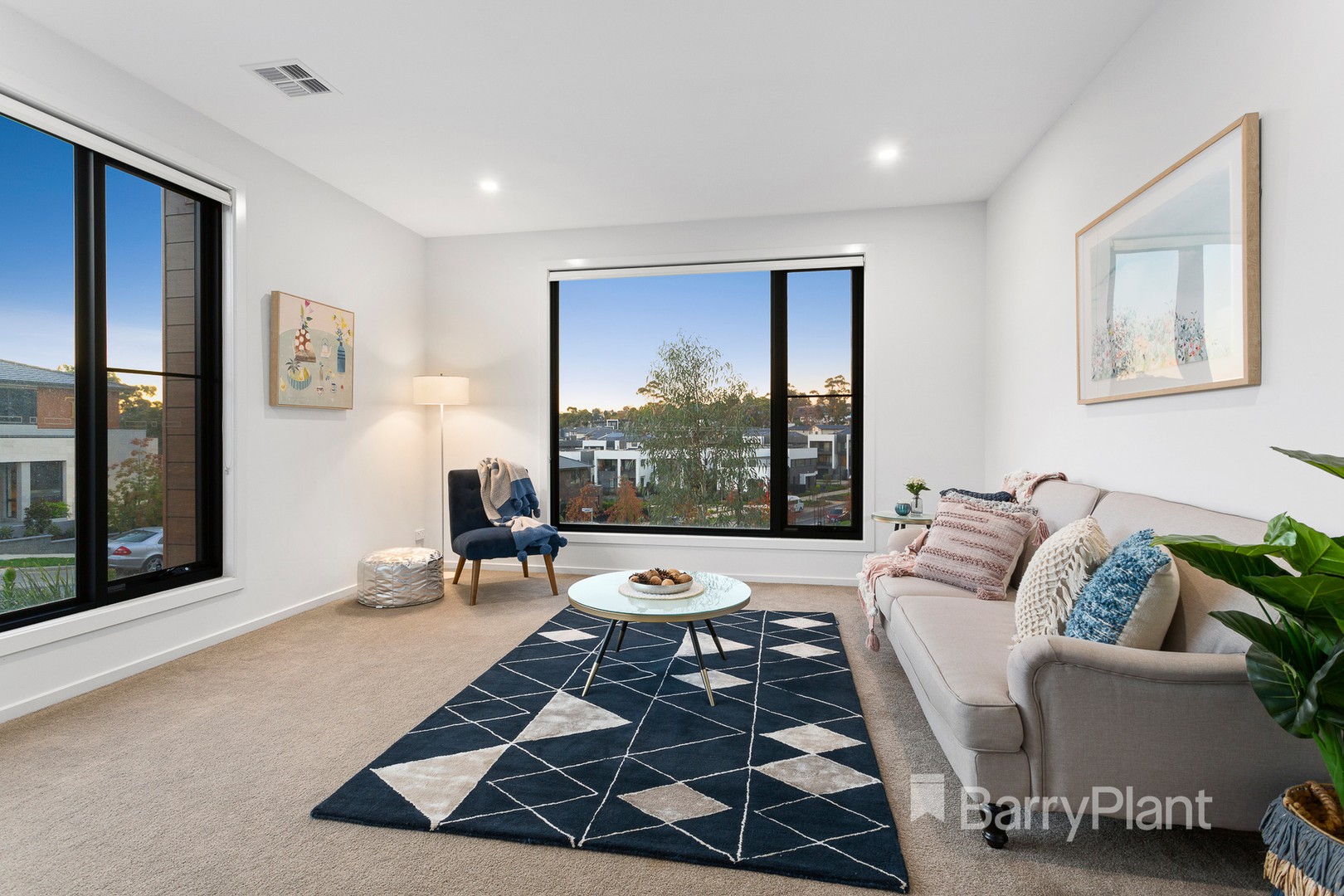 8 Heritage BoulevardDoncaster, VIC 3108, Doncaster - Thumbnail 5