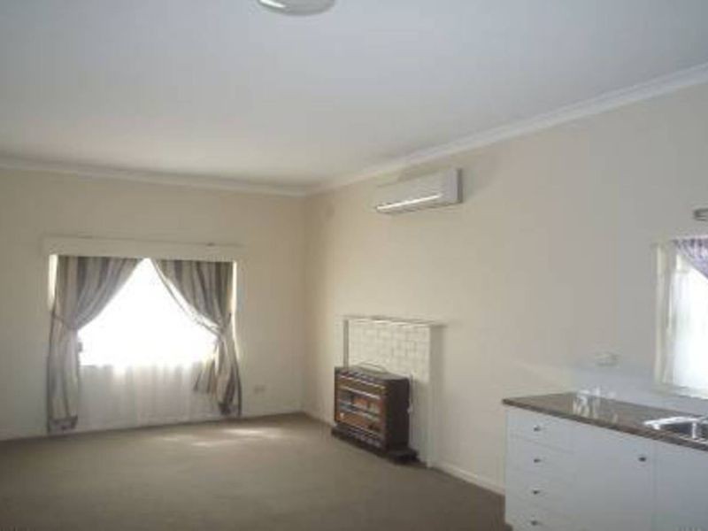 2 Birch Street, Shepparton, VIC 3630 - Thumbnail 2 - 02/05/2019