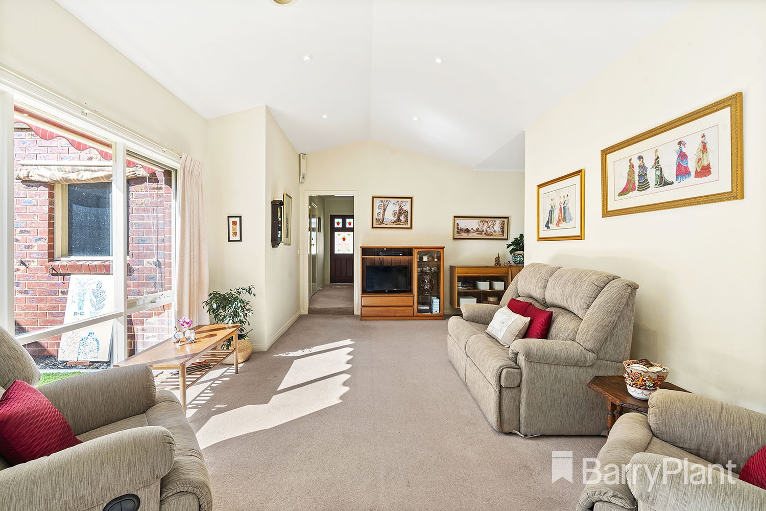 13 Isabella Street, Parkdale, VIC 3195 - Thumbnail 2 - 06/05/2019