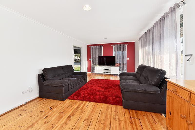 72 Fosters  Road, Keilor Park, VIC 3042 - Thumbnail 1 - 07/05/2019