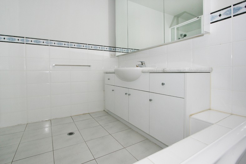 101/1 The Ridge - Sovereign Point Court, Doncaster, VIC 3108 - Thumbnail 2 - 08/05/2019