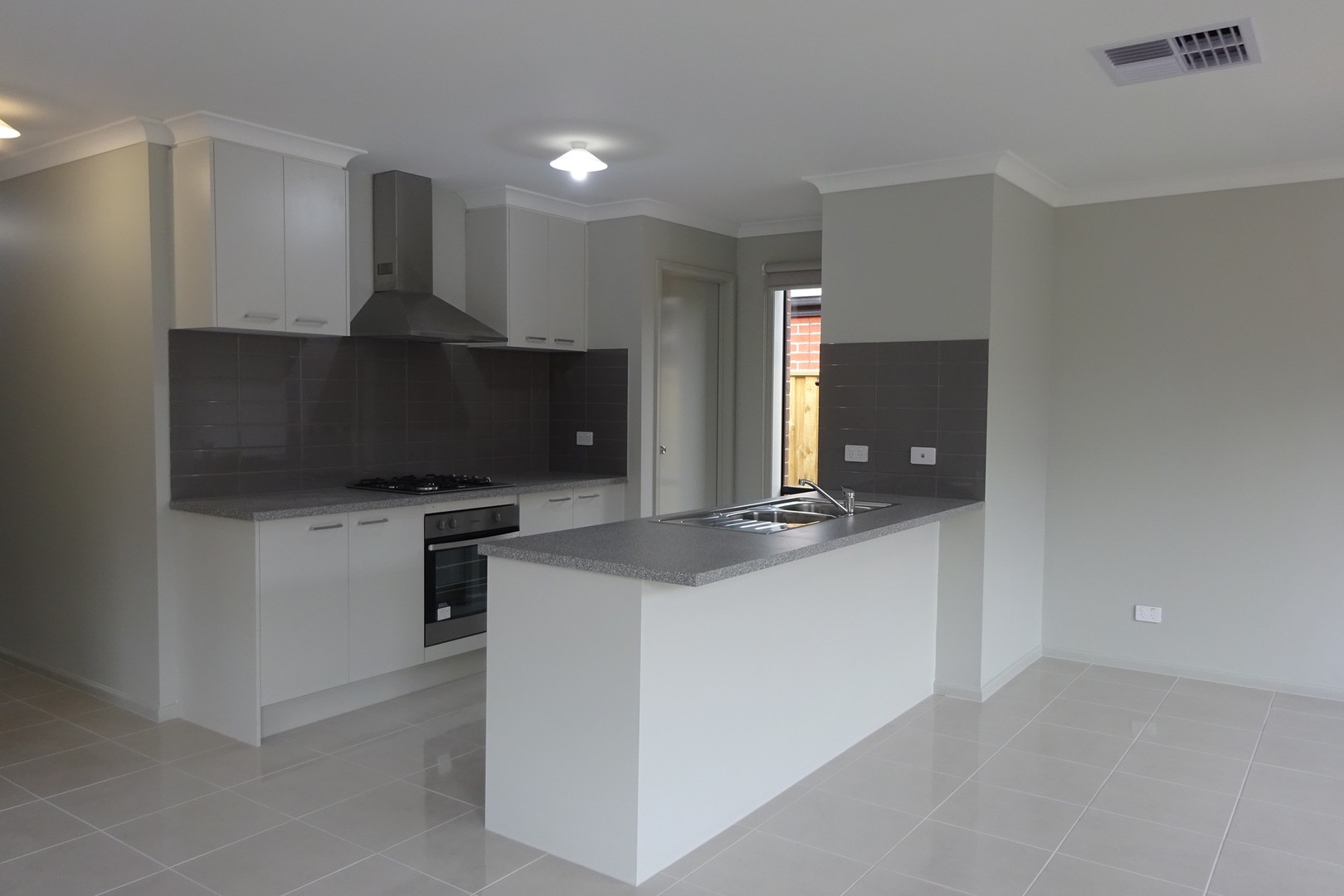 36 Toyon Road, Kalkallo, VIC 3064 - Thumbnail 1 - 11/05/2019