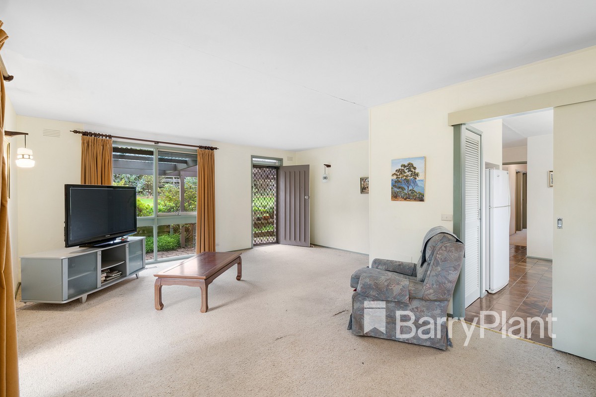 383 Arthurs Seat Road, Red Hill, VIC 3937 - Thumbnail 2 - 14/05/2019