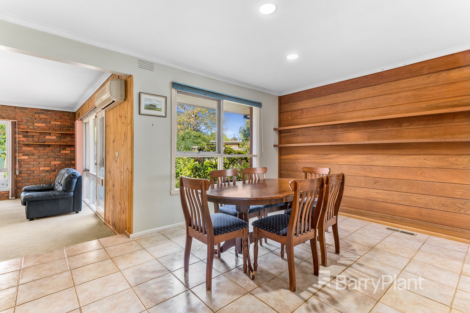 228 Hull Road, Mooroolbark, VIC 3138 - Thumbnail 2 - 15/05/2019