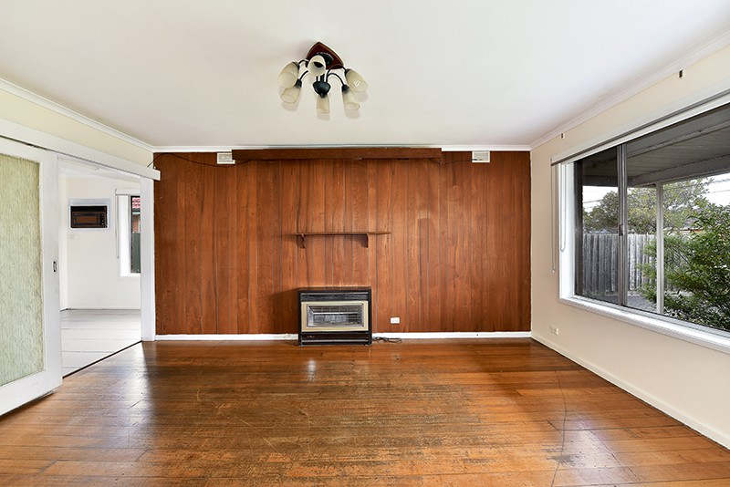 18 Sterling Drive, Keilor East, VIC 3033 - Thumbnail 1 - 22/05/2019