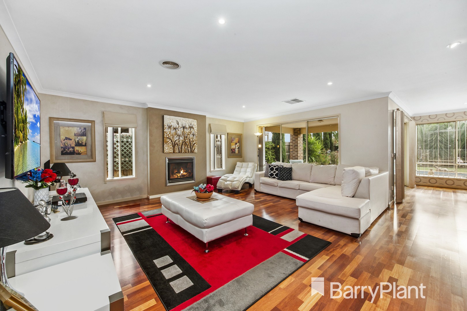 25 Statesman Drive, Kurunjang, VIC 3337 - Thumbnail 2 - 22/05/2019