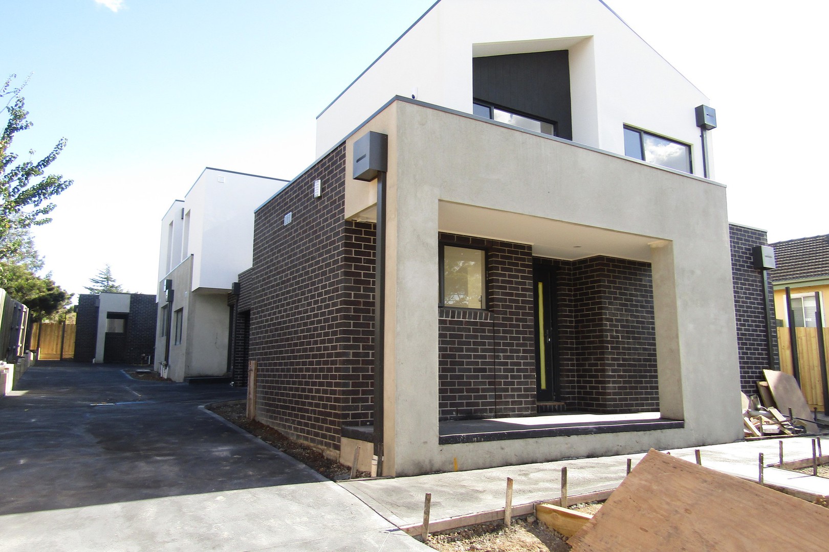 1/5 Albert Street, Preston, VIC 3072 - Thumbnail 2 - 23/05/2019