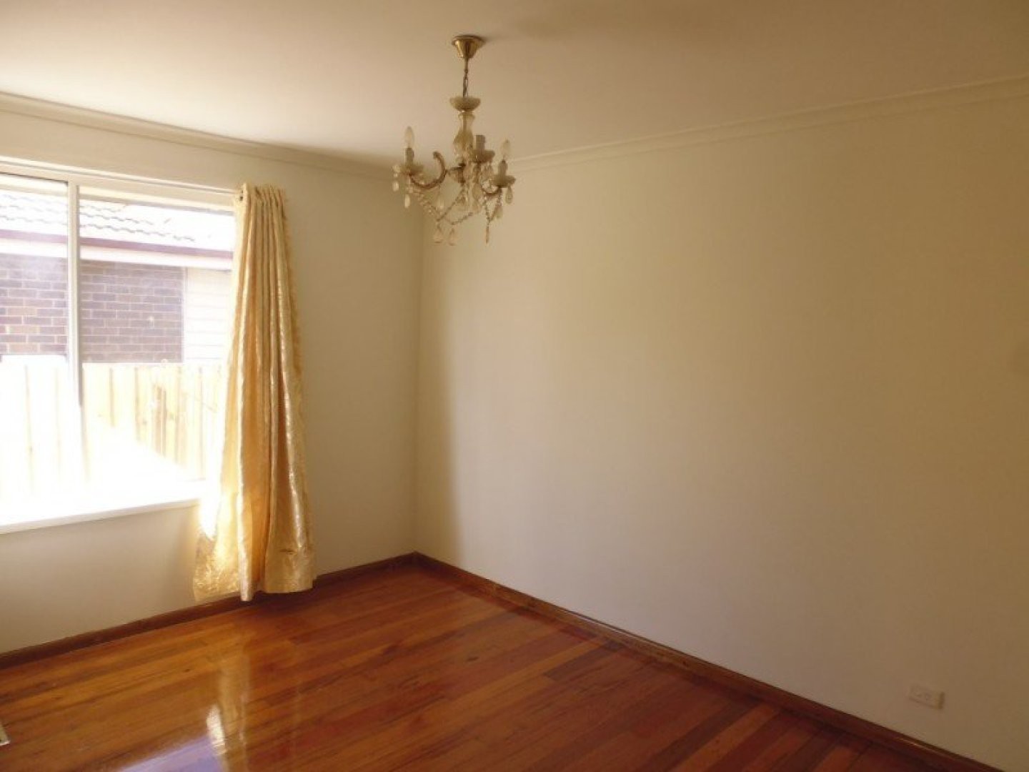 15 Murphy Street, Deer Park, VIC 3023 - Thumbnail 2 - 27/05/2019