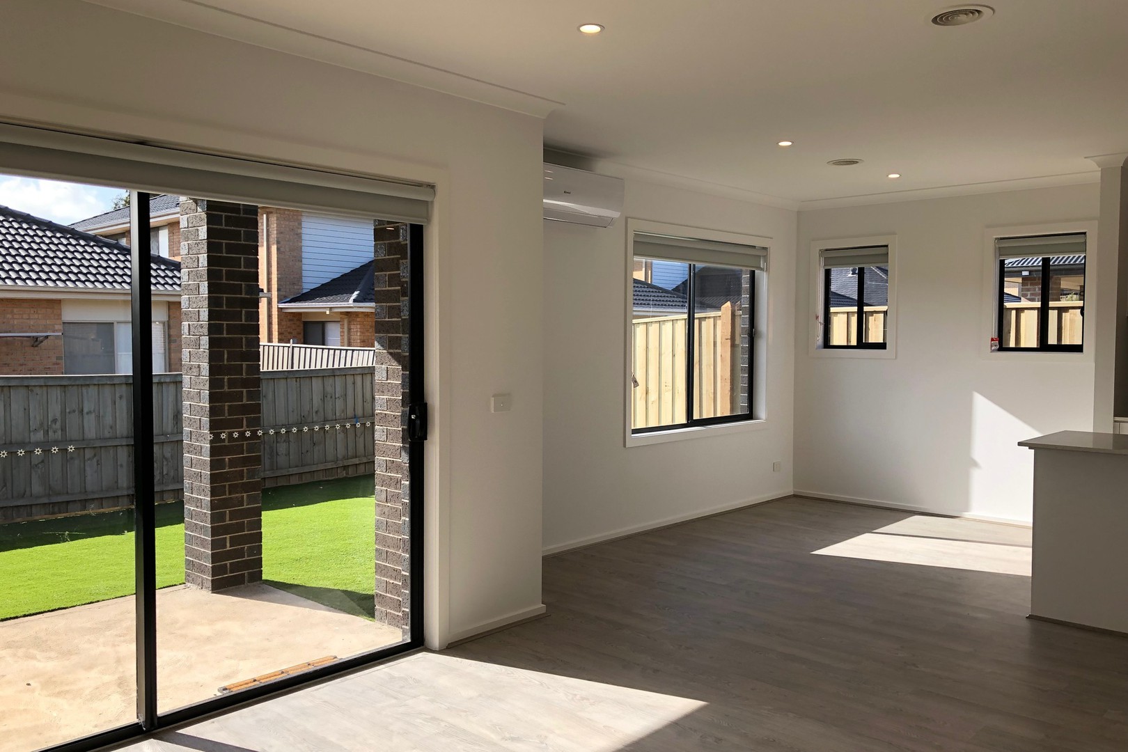 202 Haze Drive, Point Cook, VIC 3030 - Thumbnail 2 - 28/05/2019