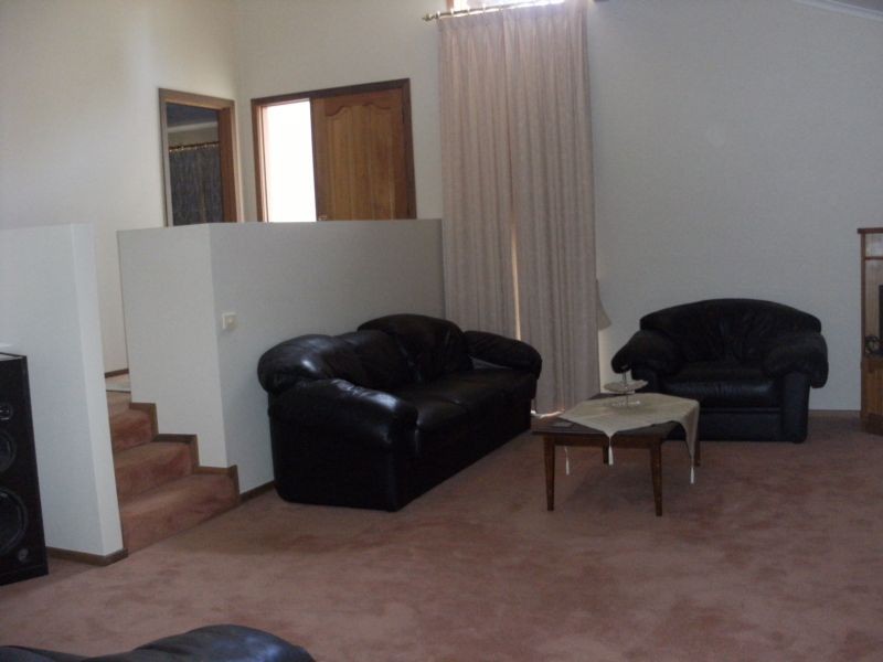 4 Tali Karng Close, Rowville, VIC 3178 - Thumbnail 1 - 29/05/2019