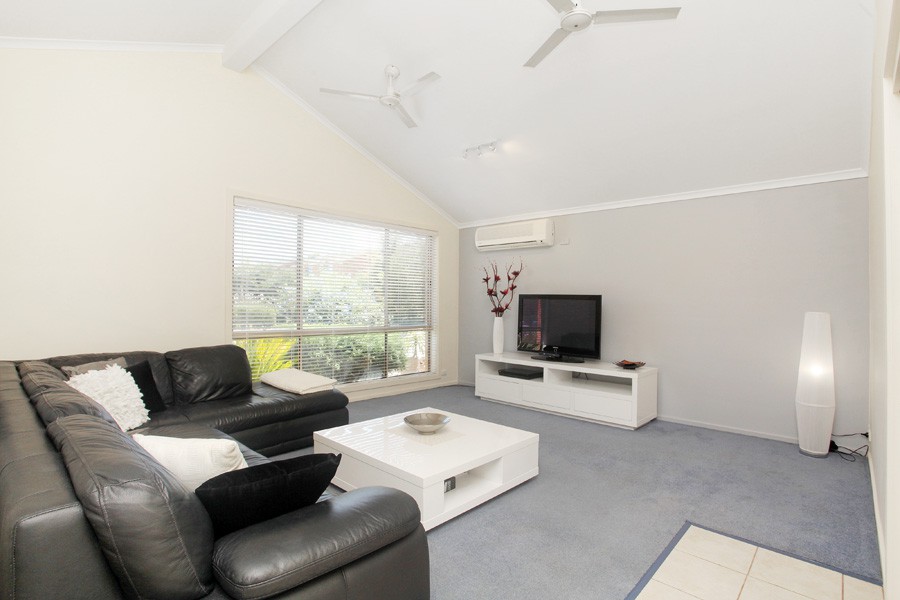10/5 Tower Road, Werribee, VIC 3030 - Thumbnail 1 - 29/05/2019