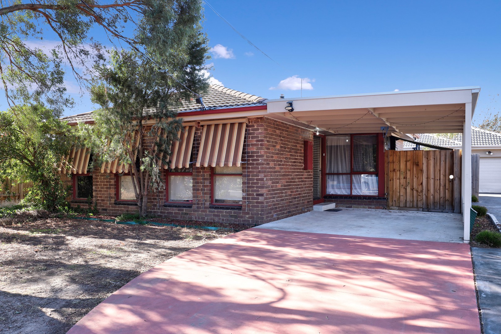 6 Grinstead Court, Craigieburn, VIC 3064 - Thumbnail 1 - 29/05/2019