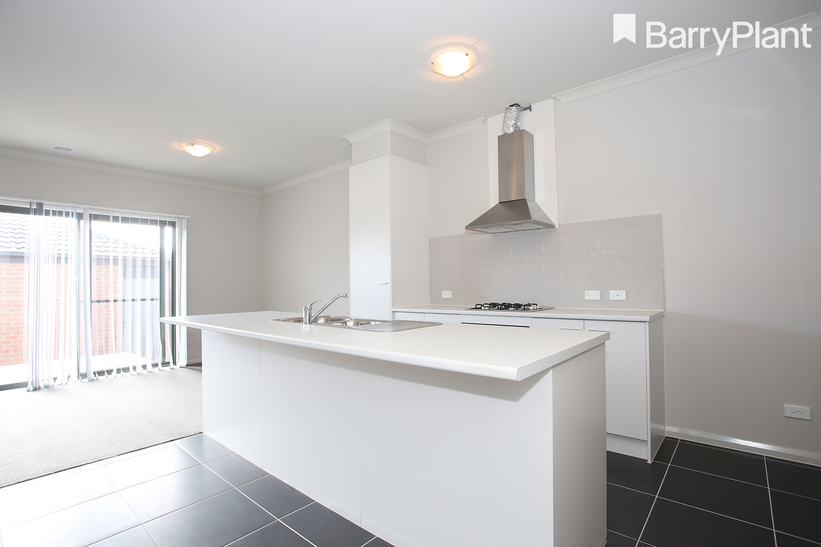 17 Berrybank Terrace, Botanic Ridge, VIC 3977 - Thumbnail 1 - 30/05/2019