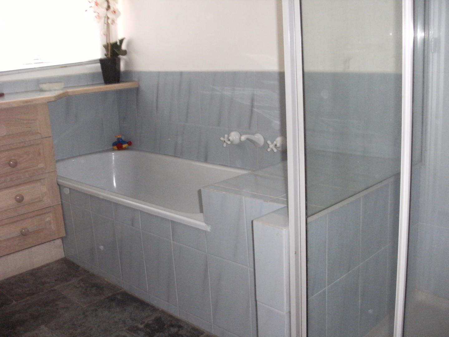 11 Ormonde Road, Ferntree Gully, VIC 3156 - Thumbnail 2 - 04/06/2019