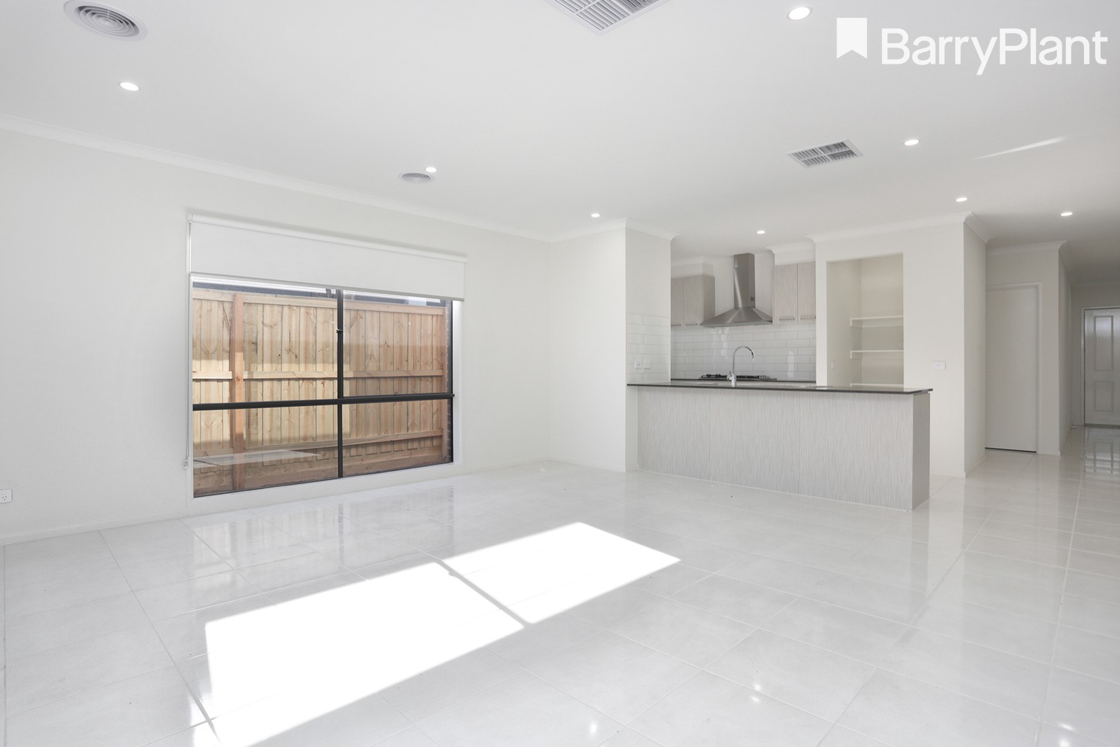 32 Anglers Avenue, Point Cook, VIC 3030 - Thumbnail 2 - 30/05/2019