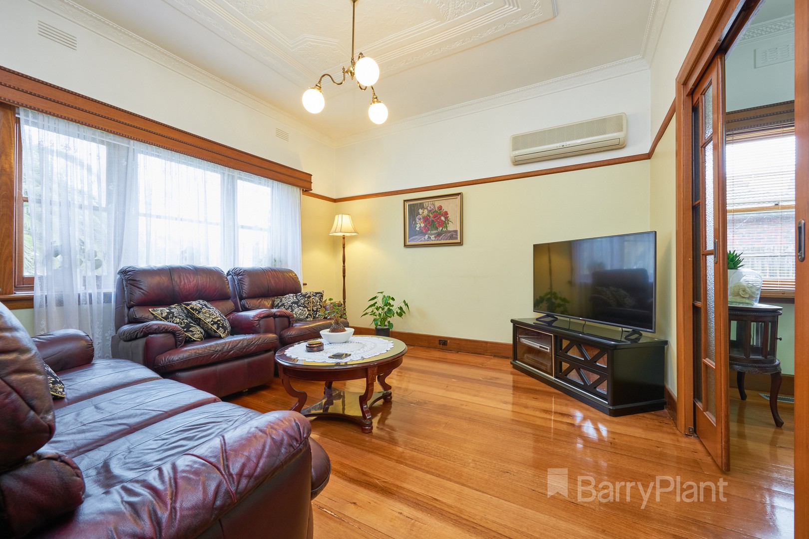 13 King Street, Dandenong, VIC 3175 - Thumbnail 2 - 05/06/2019