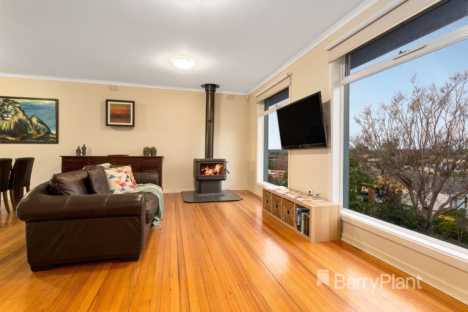 77 Chatsworth QuadrantTemplestowe Lower, VIC 3107, Templestowe Lower - Thumbnail 2