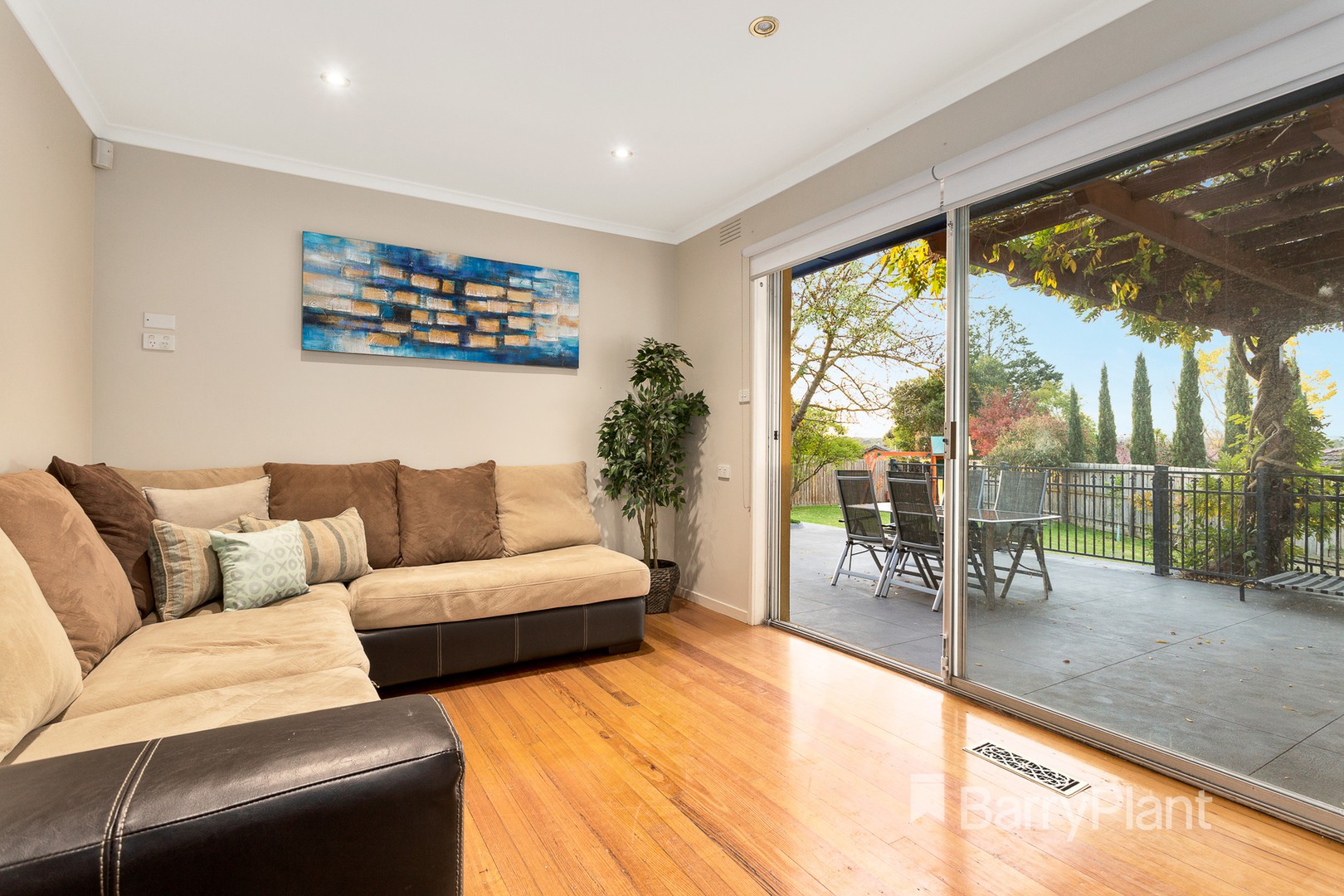 77 Chatsworth QuadrantTemplestowe Lower, VIC 3107, Templestowe Lower - Thumbnail 5