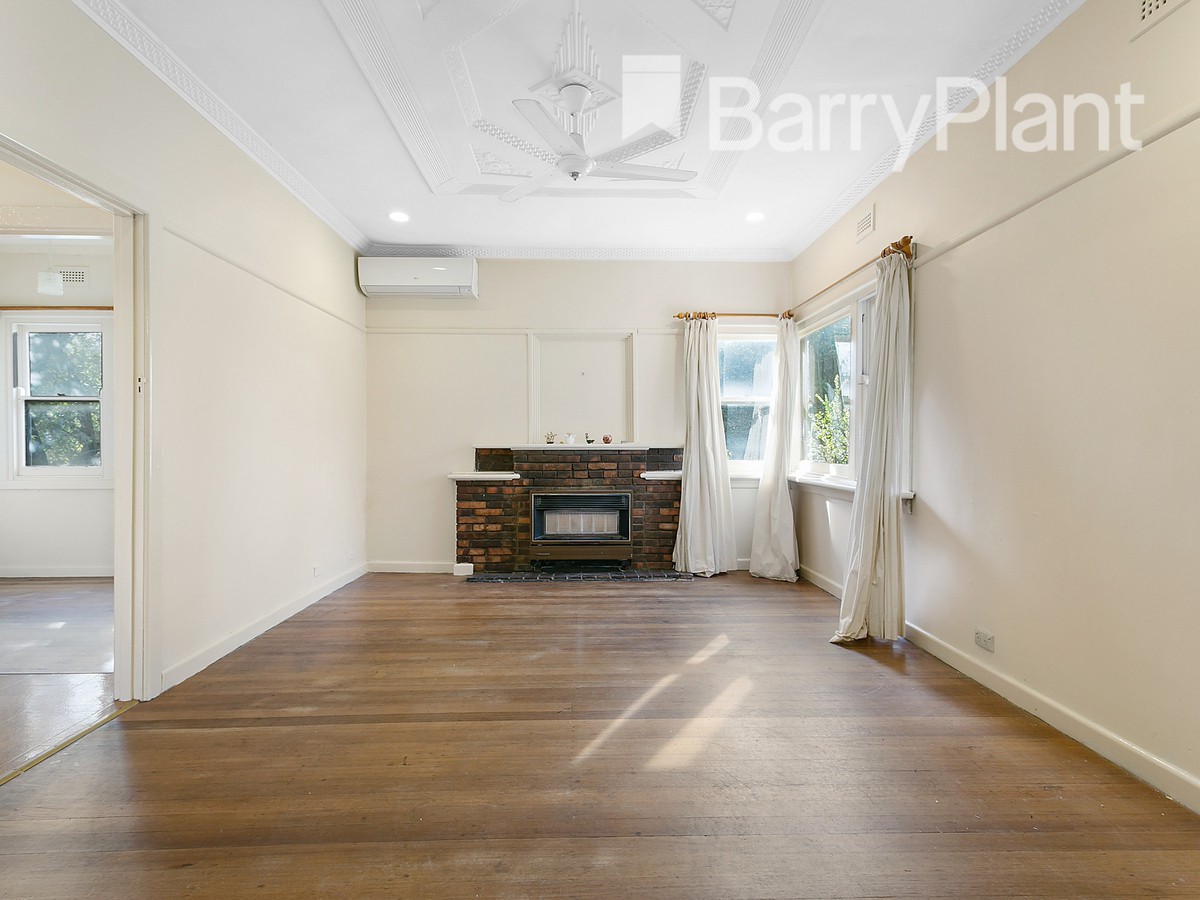 28 Boneo Road, Rosebud, VIC 3939 - Thumbnail 1 - 07/06/2019