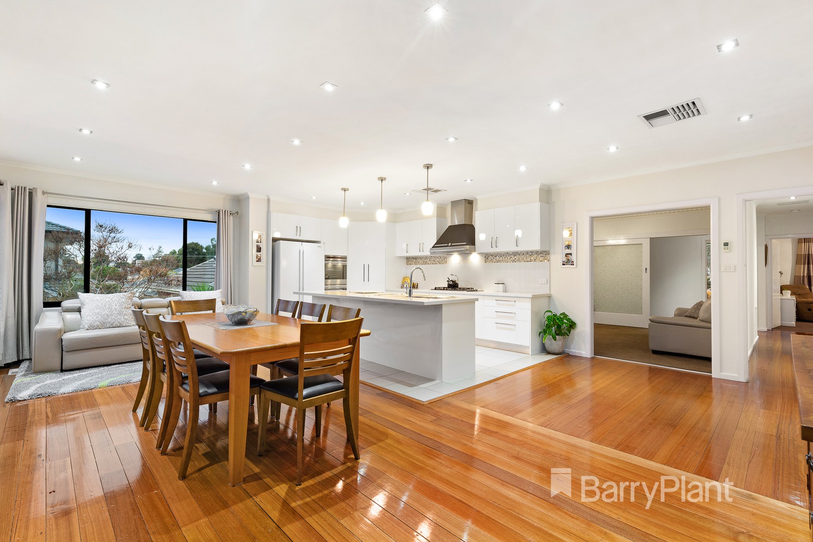17 Sylvia Street, Templestowe Lower, VIC 3107, Templestowe Lower - Thumbnail 6