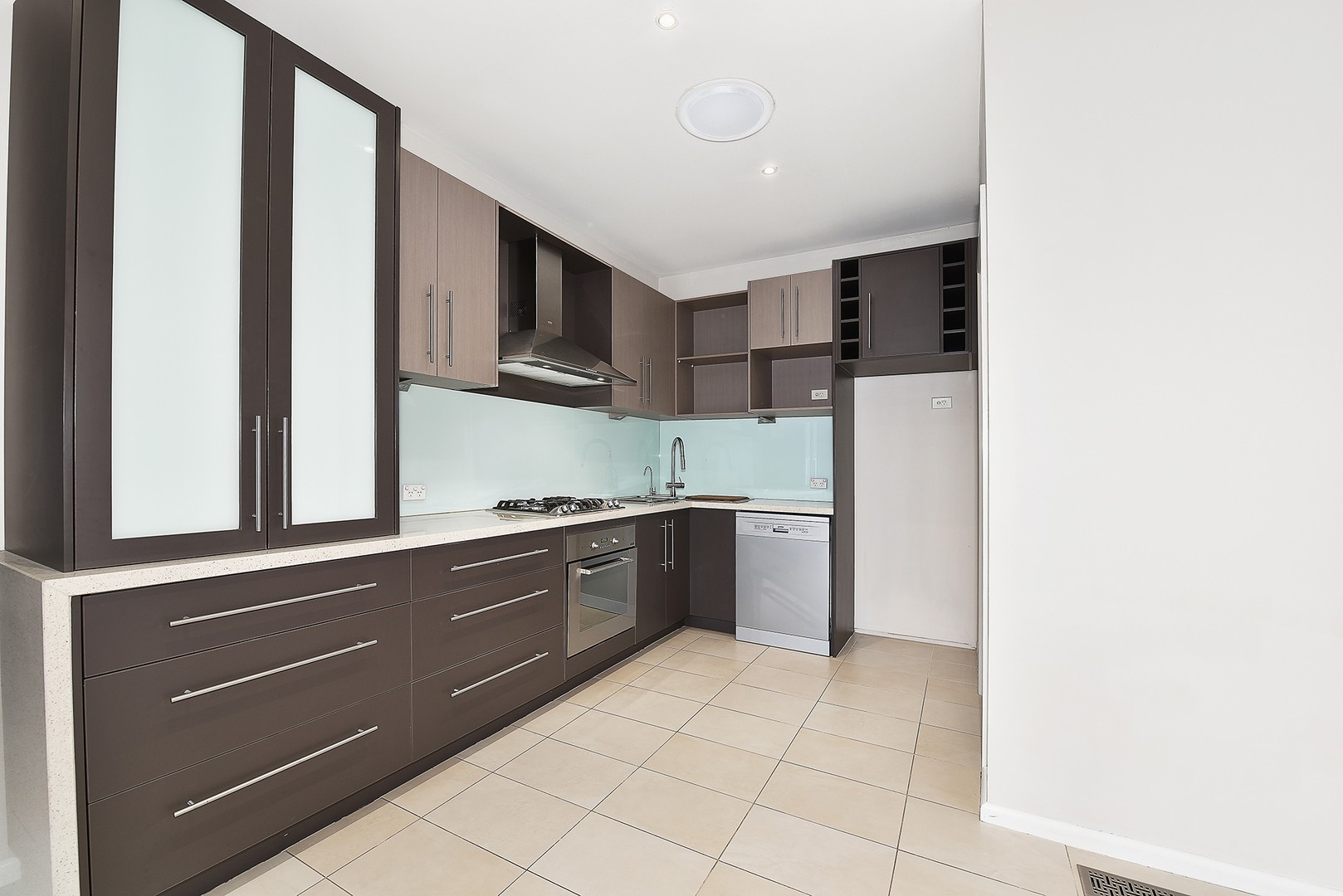 47 Cameron Street, Airport West, VIC 3042 - Thumbnail 2 - 11/06/2019