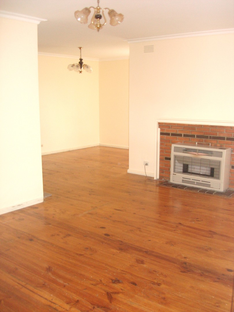 54 Hughes Parade, Reservoir, VIC 3073 - Thumbnail 1 - 17/06/2019