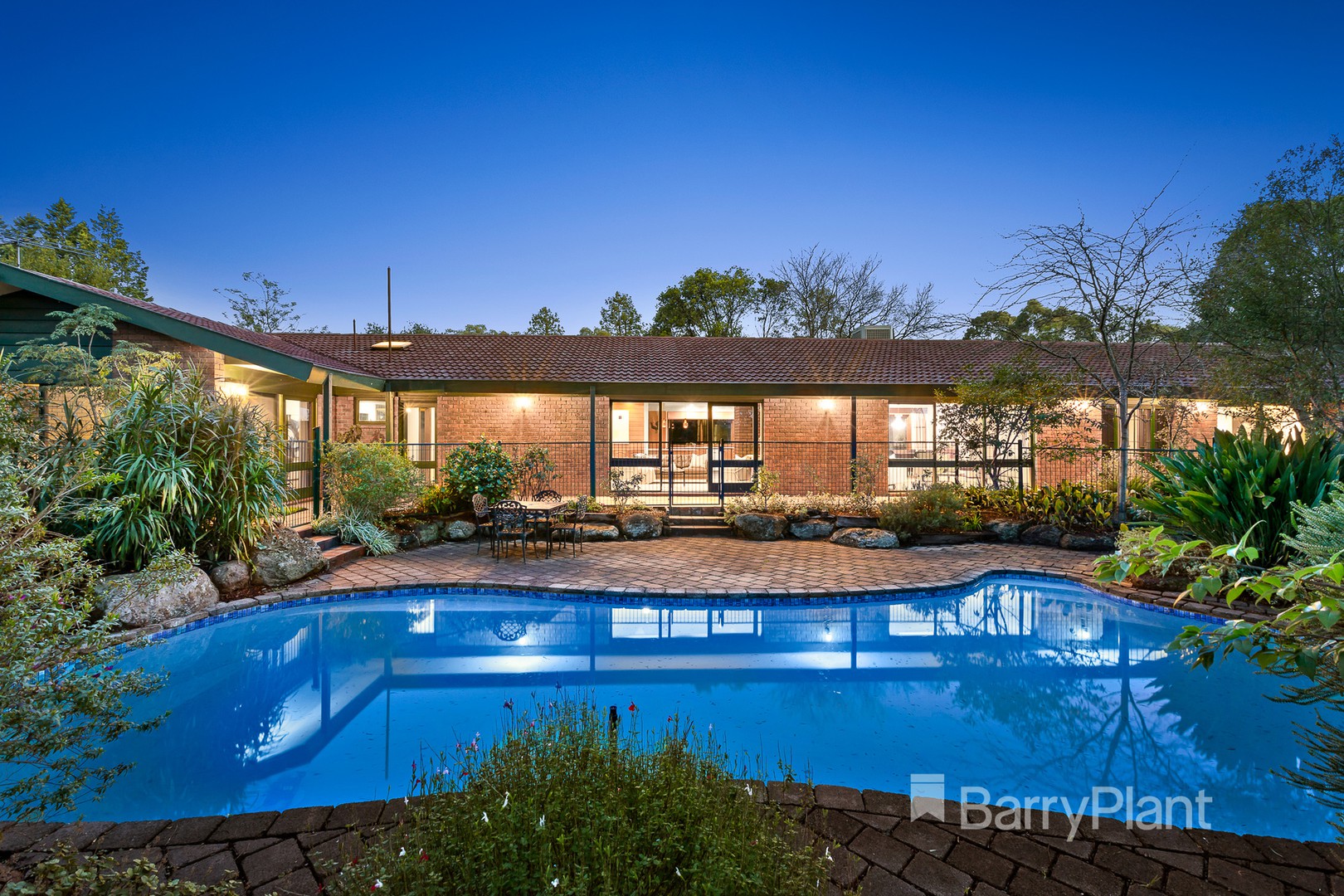 15 Whitelodge Court, Donvale, VIC 3111, Donvale - Thumbnail 3