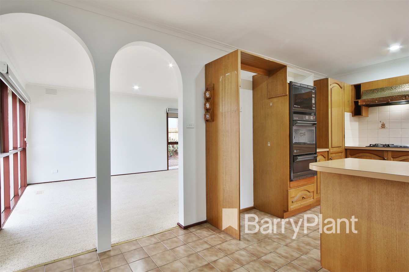 60 Hodgson Street, Templestowe Lower, VIC 3107 - Thumbnail 2 - 24/06/2019