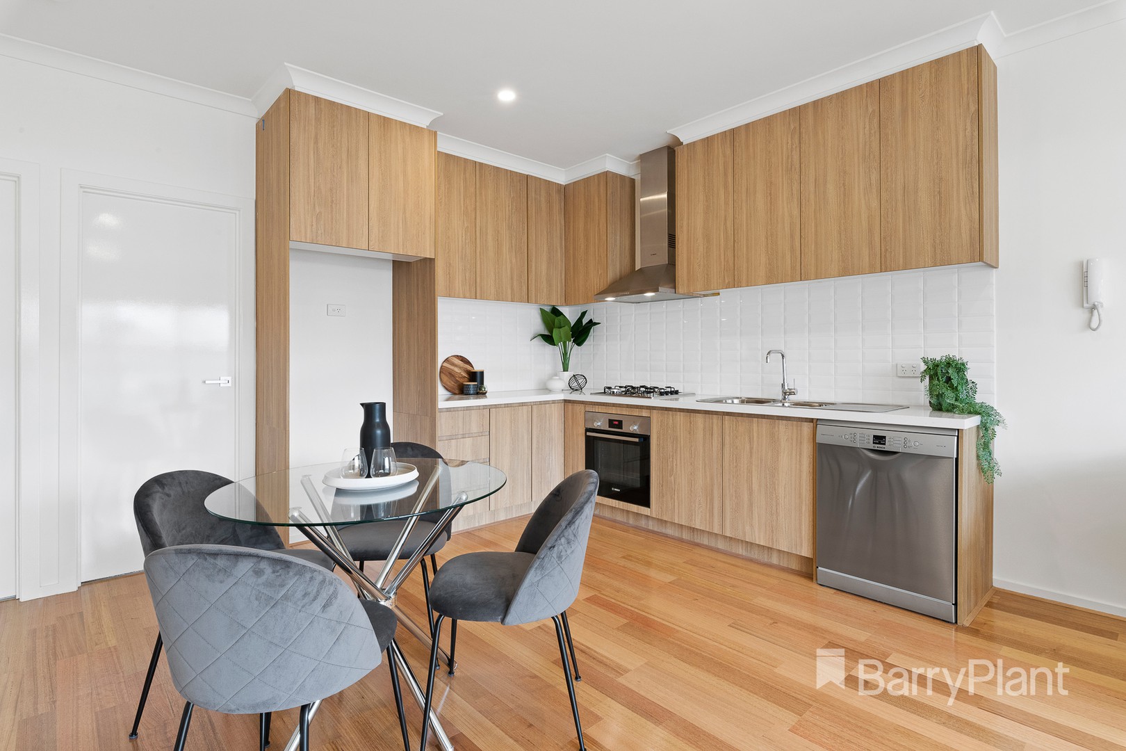 3/13-15 May Street, Doncaster East, VIC 3109, Doncaster East - Thumbnail 6