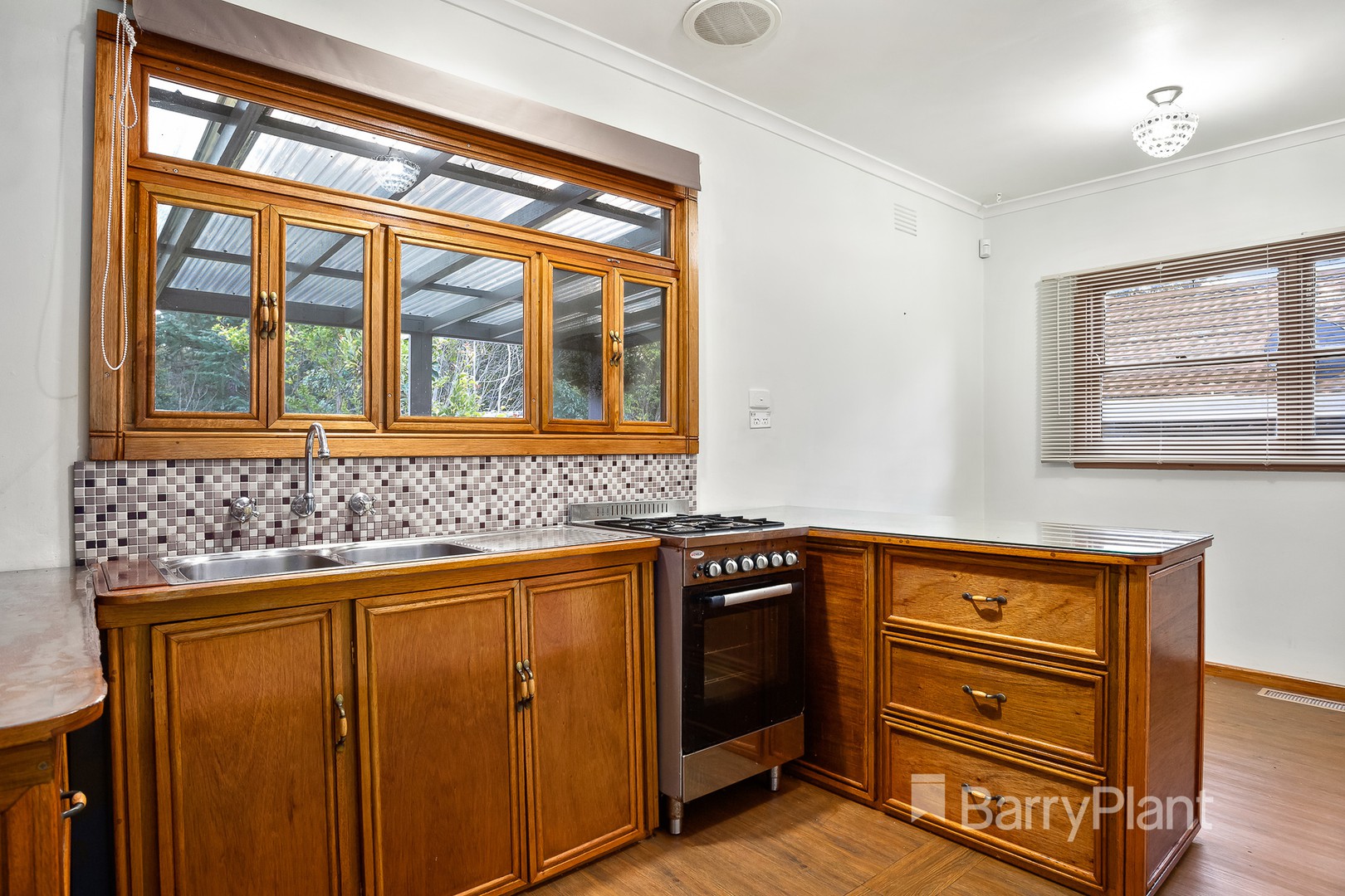 63 Glenvale Road, Donvale, VIC 3111, Donvale - Thumbnail 4