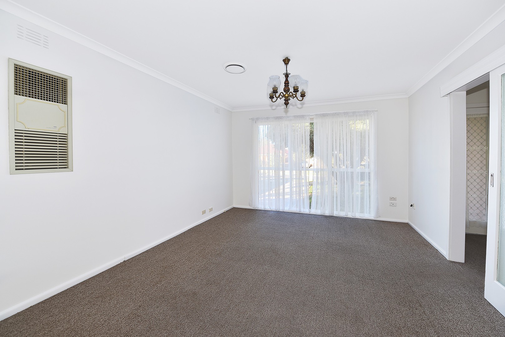 26 Ash  Grove, Keilor East, VIC 3033 - Thumbnail 2 - 27/06/2019