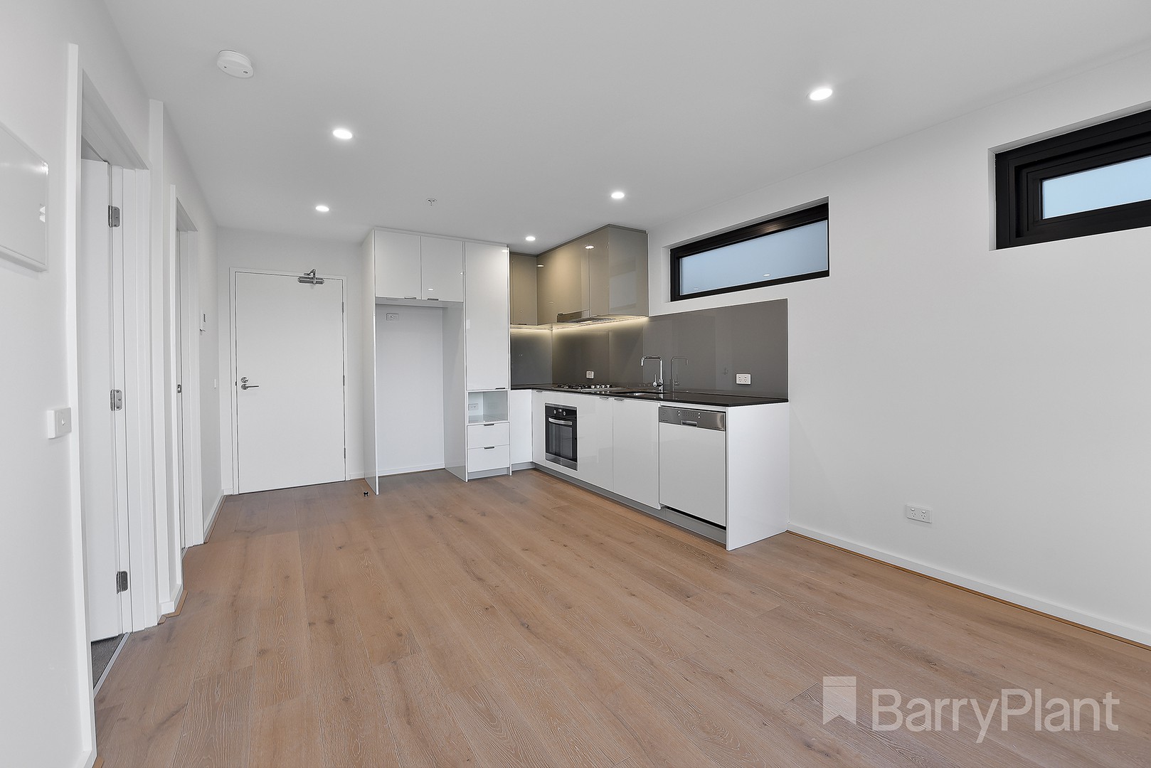 103/33-35 Jersey Parade, Carnegie, VIC 3163 - Thumbnail 1 - 16/07/2019