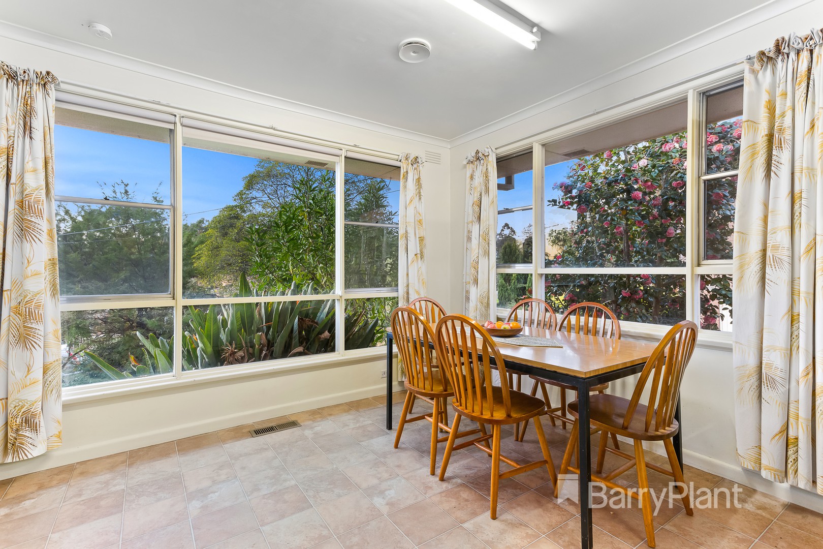 38 Caringal Avenue, Doncaster, VIC 3108, Doncaster - Thumbnail 4