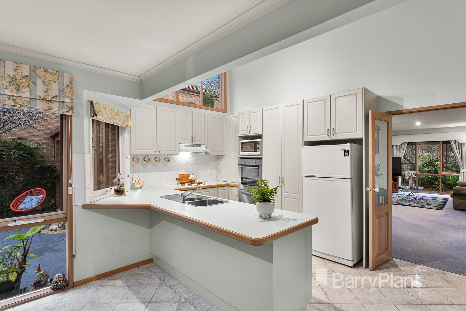 2/34 Glen Valley RoadForest Hill, VIC 3131, Forest Hill - Thumbnail 4
