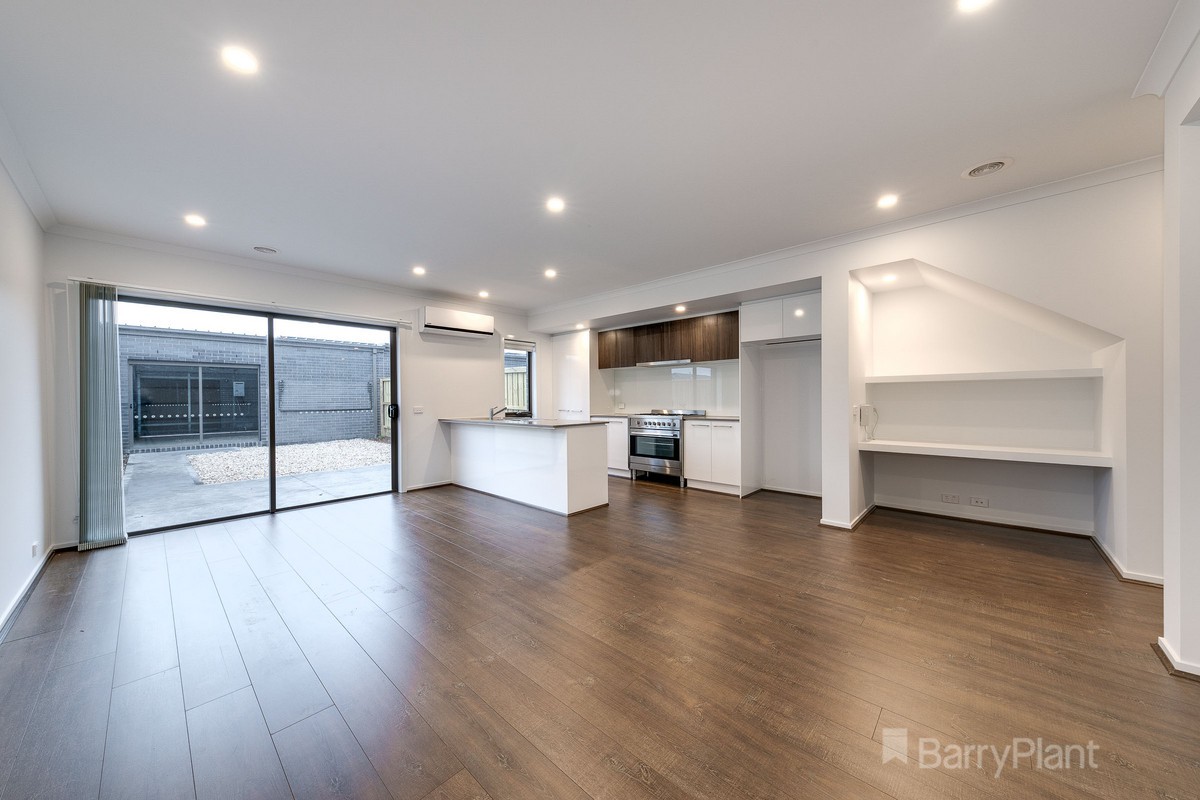 3 Saltbreeze Circuit, Clyde, VIC 3978 - Thumbnail 2 - 01/08/2019